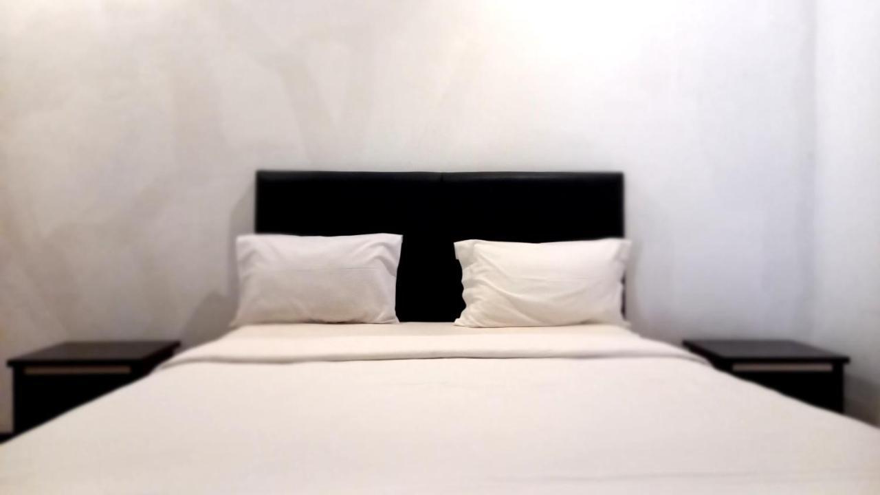 Dc Hotel & Hostel Labuan Bajo Zewnętrze zdjęcie