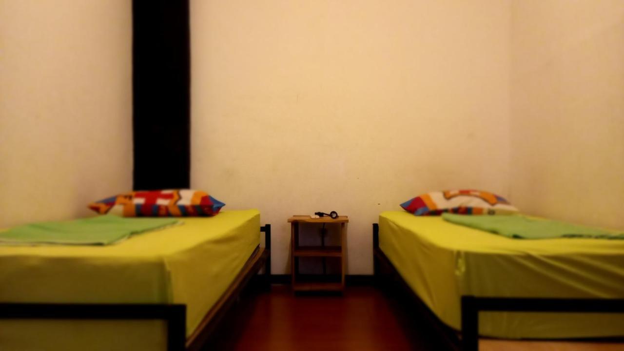 Dc Hotel & Hostel Labuan Bajo Zewnętrze zdjęcie